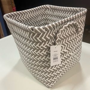 Brand new storage basket